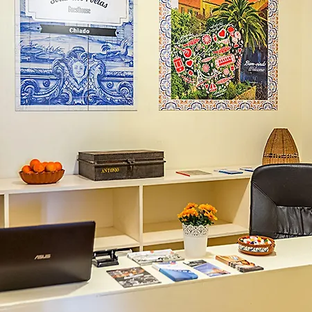 Flores 105 Pensionat 3*