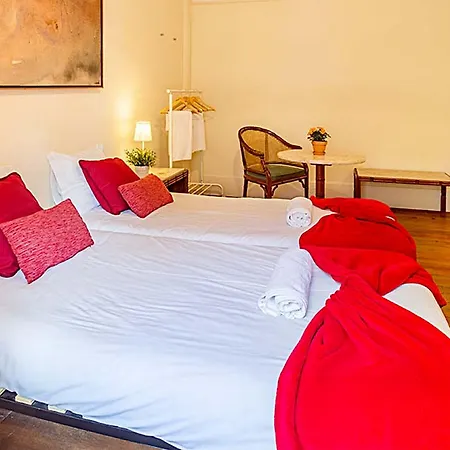 Flores 105 Πανσιόν Lisboa