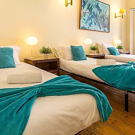 Flores 105 Gasthof 3*