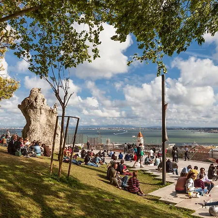 Flores 105 Pensionat