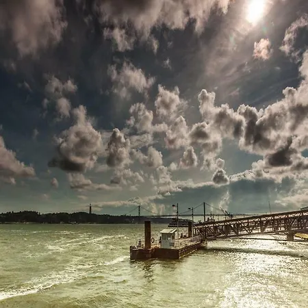 Flores 105 Gasthof 3*