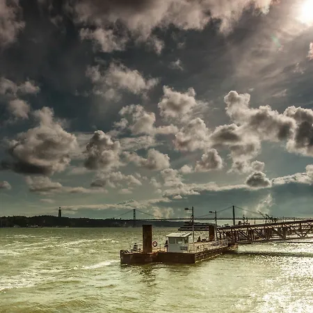 Πανσιόν Flores 105 Lisboa