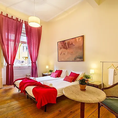 게스트하우스 Flores 105 3*