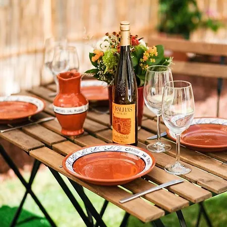 Flores 105 게스트하우스 리스본